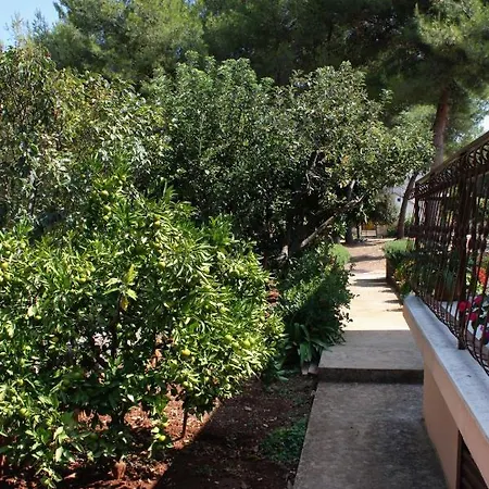 With A Parking Space Mirca, Brac - 728 Mirce