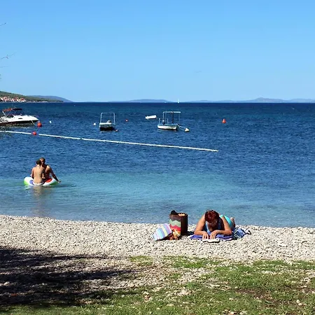 With A Parking Space Mirca, Brac - 728 Daire Mirce
